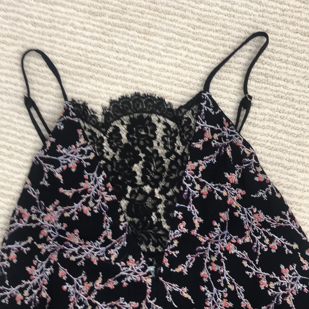 Urban outfitters Kimchi blue - Picture 2 of 3